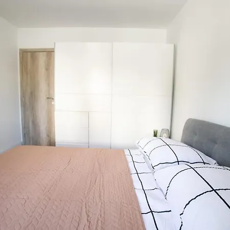 Apartman Tosa Apartamento Murter